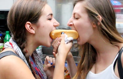 Exploring NYCs Street Food1
