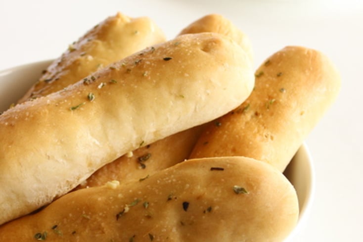Copycat Olive Garden Breadstick Recipe